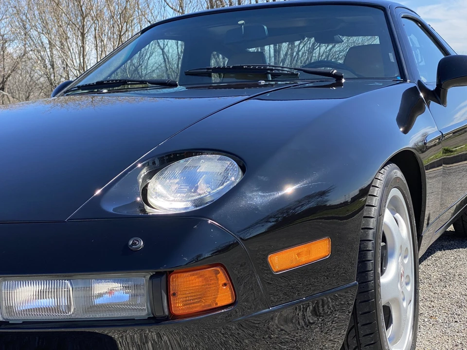 1993 Porsche 928 GTS - Image 27 of 31