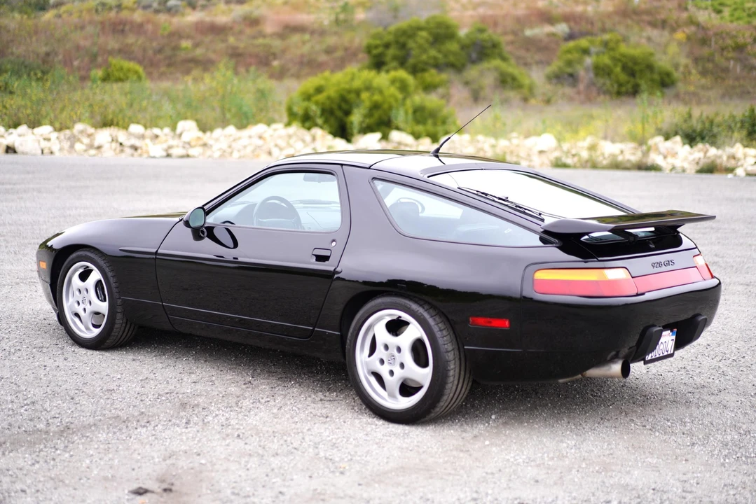 1993 Porsche 928 GTS - Image 7 of 31