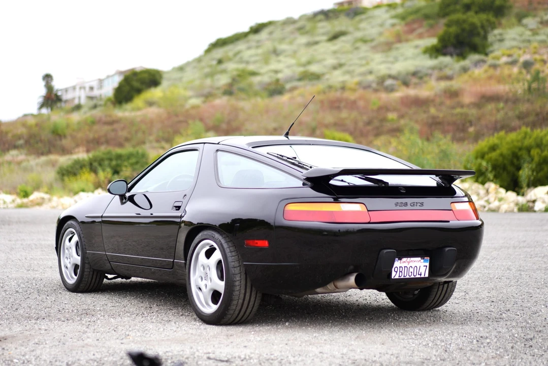 1993 Porsche 928 GTS - Image 9 of 31