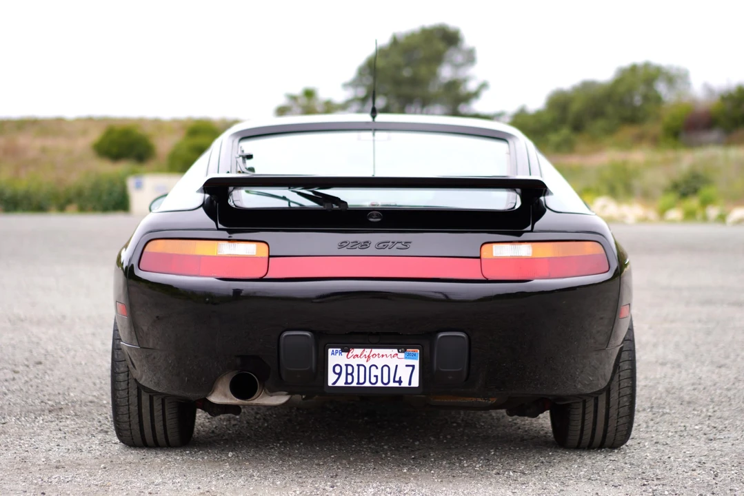 1993 Porsche 928 GTS - Image 12 of 31