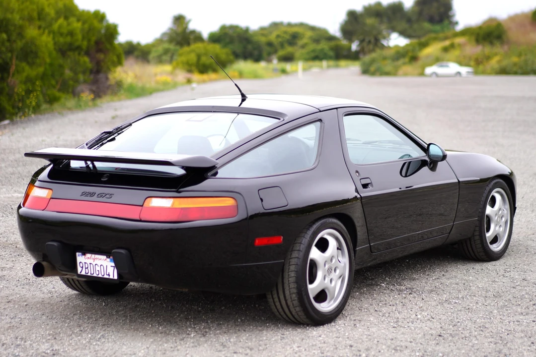 1993 Porsche 928 GTS - Image 13 of 31