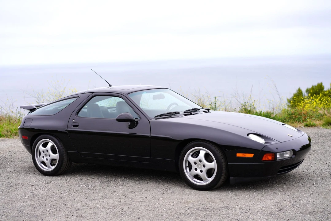 1993 Porsche 928 GTS - Image 16 of 31