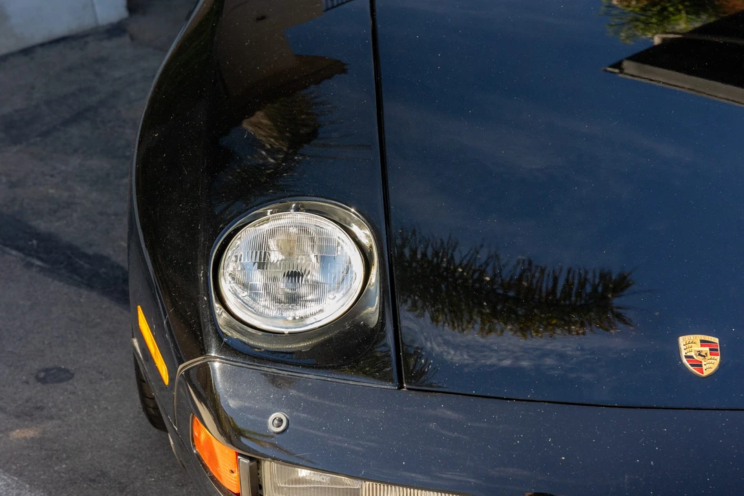 1993 Porsche 928 GTS - Image 12 of 31