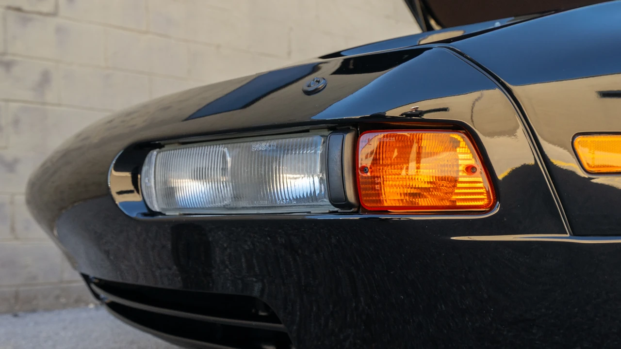 1993 Porsche 928 GTS - Image 15 of 31