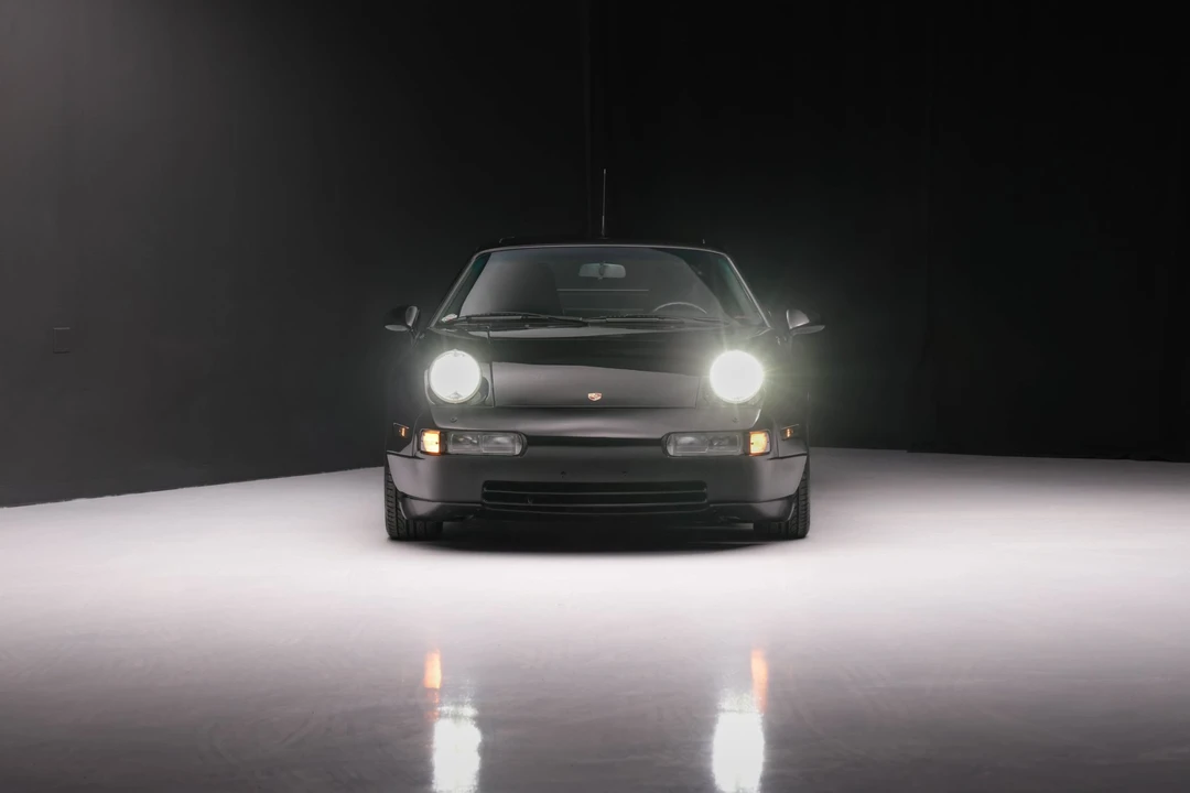 1993 Porsche 928 GTS - Image 2 of 31