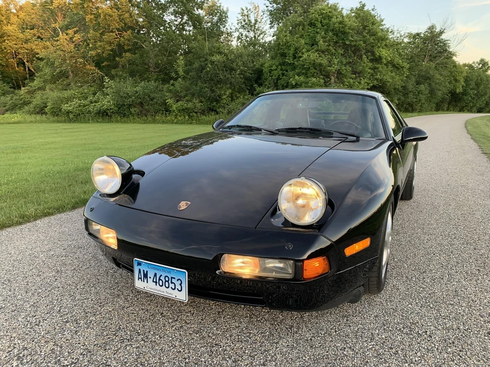 1993 Porsche 928 GTS - Image 2 of 31
