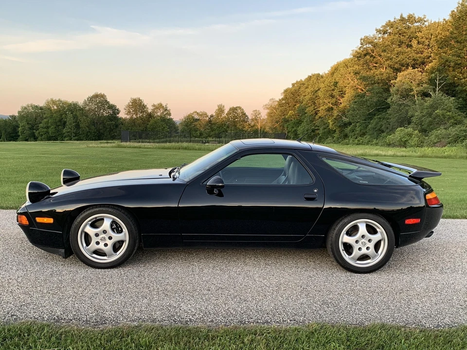 1993 Porsche 928 GTS - Image 5 of 31