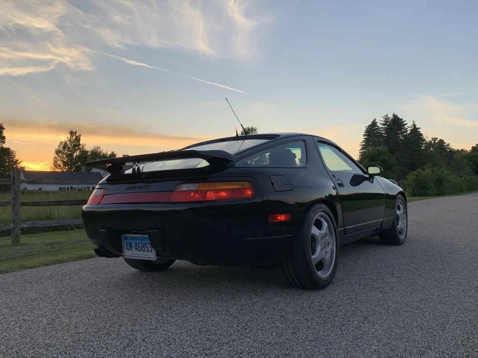 1993 Porsche 928 GTS - Image 11 of 31