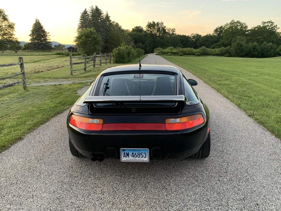 1993 Porsche 928 GTS - Image 9 of 31