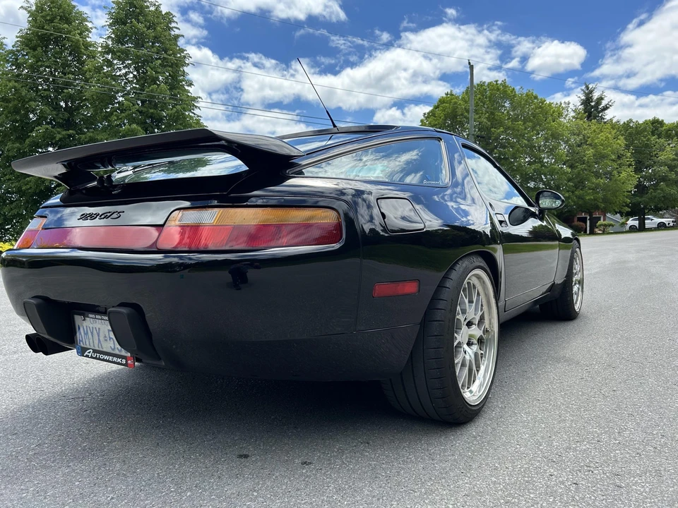 1993 Porsche 928 GTS - Image 11 of 31
