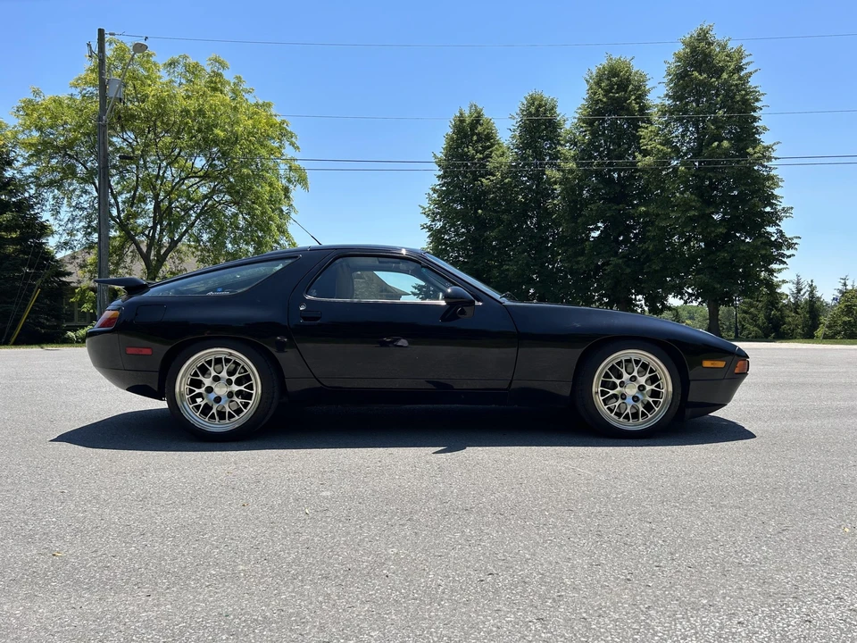 1993 Porsche 928 GTS - Image 9 of 31