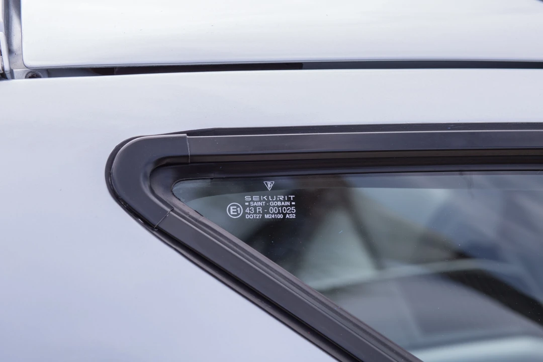 1993 Porsche 928 GTS - Image 28 of 31