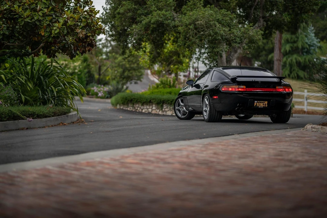 1993 Porsche 928 GTS - Image 9 of 31