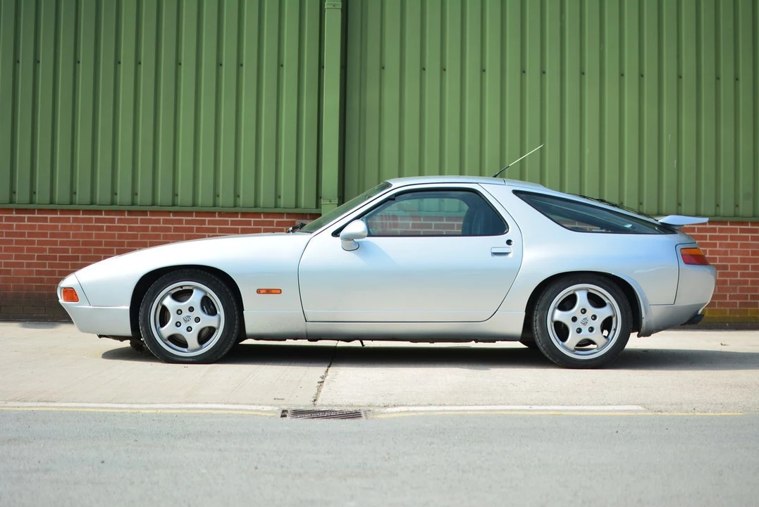 1993 Porsche 928 GTS - Image 2 of 17