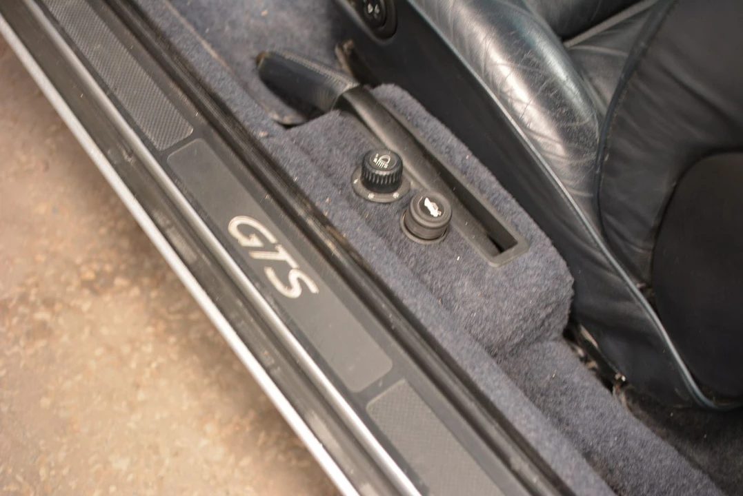 1993 Porsche 928 GTS - Image 16 of 17