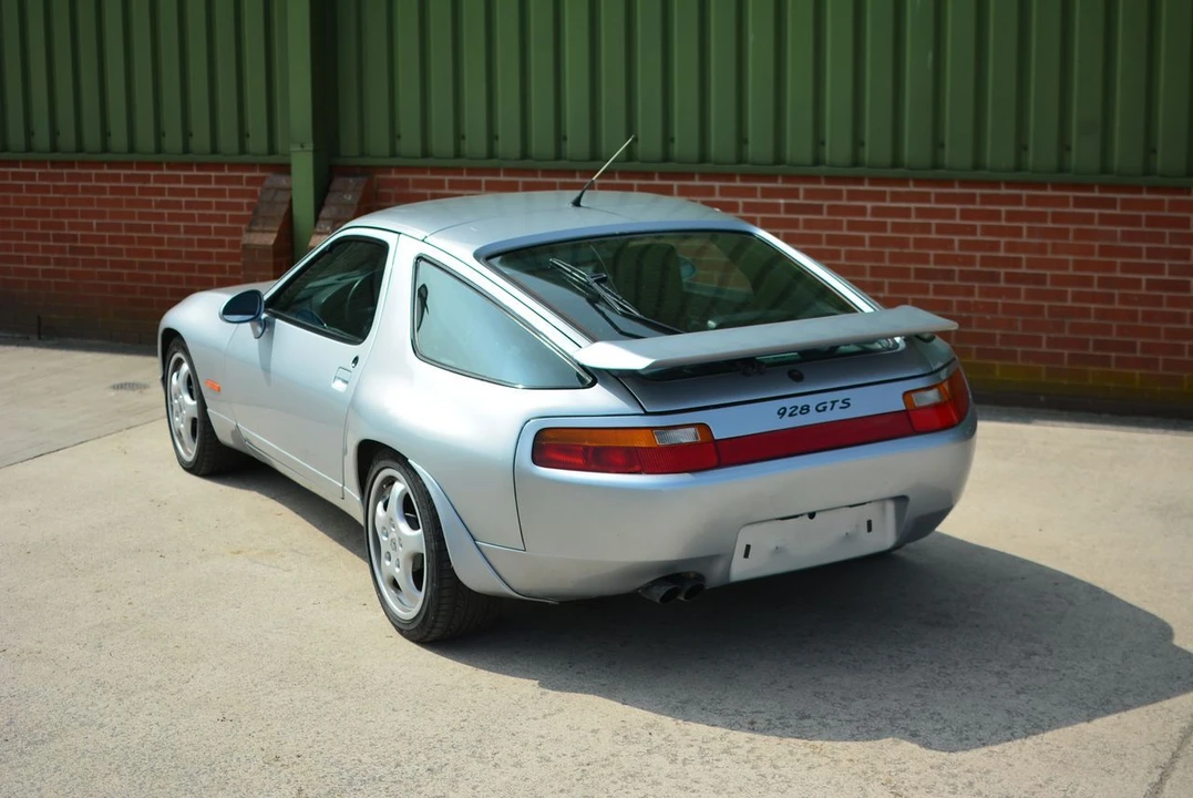 1993 Porsche 928 GTS - Image 6 of 17