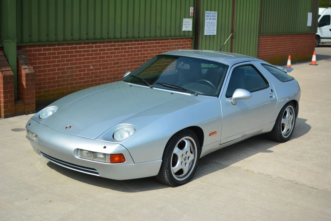 1993 Porsche 928 GTS - Image 4 of 17