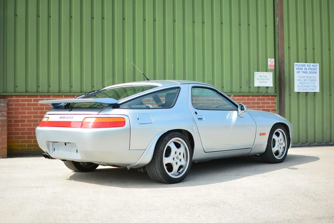 1993 Porsche 928 GTS - Image 11 of 17