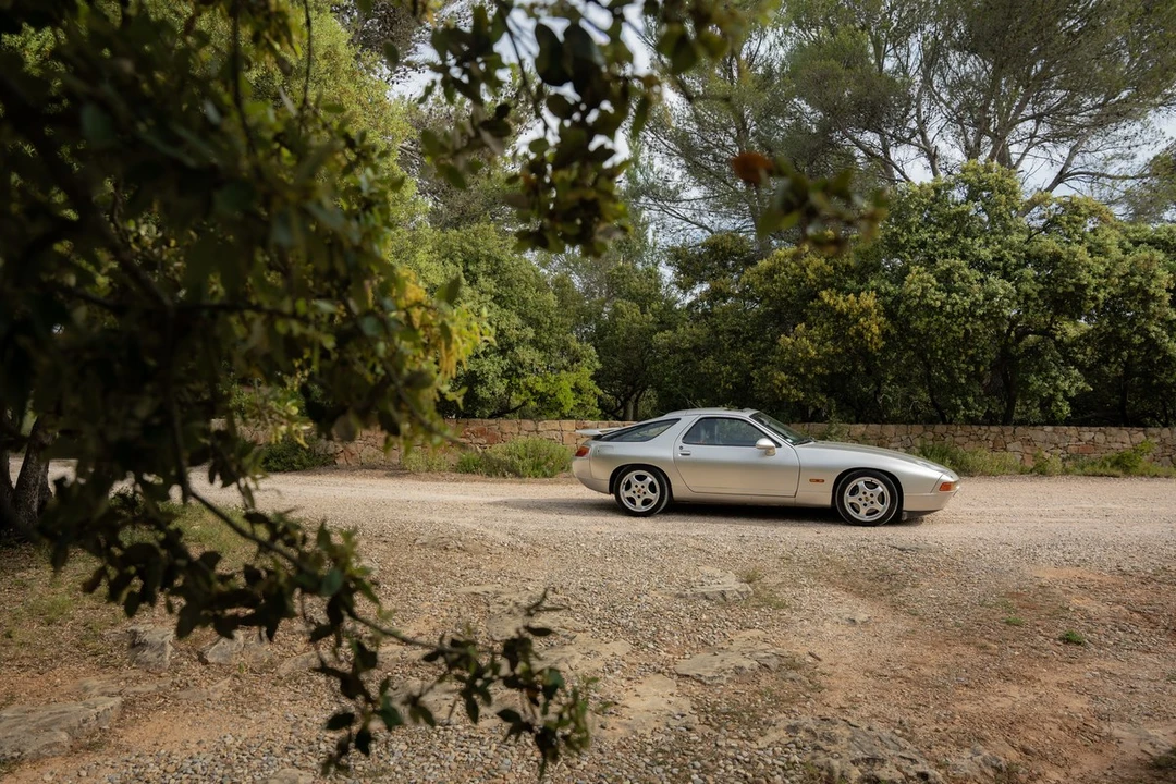 1993 Porsche 928 GTS - Image 3 of 31