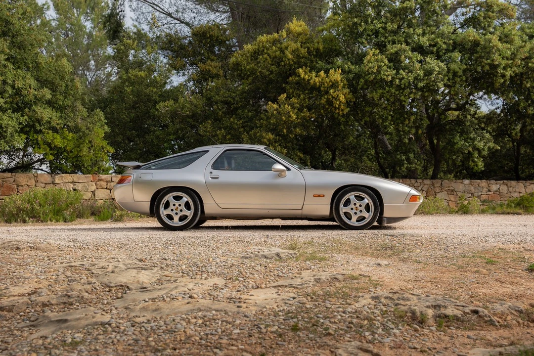1993 Porsche 928 GTS - Image 6 of 31