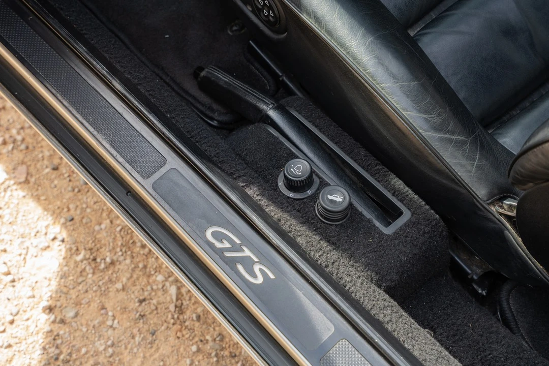 1993 Porsche 928 GTS - Image 23 of 31