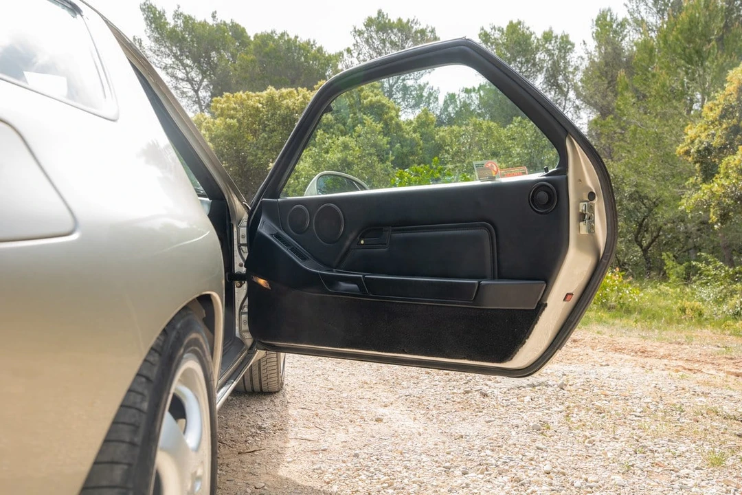1993 Porsche 928 GTS - Image 15 of 31
