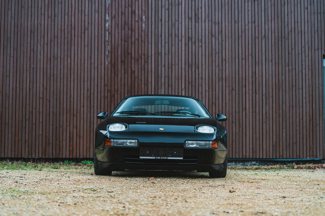 1993 Porsche 928 GTS - Image 10 of 31