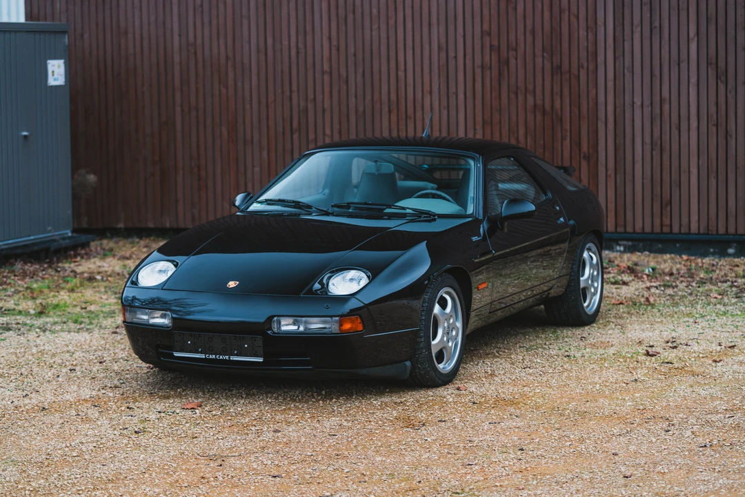 1993 Porsche 928 GTS - Image 13 of 31