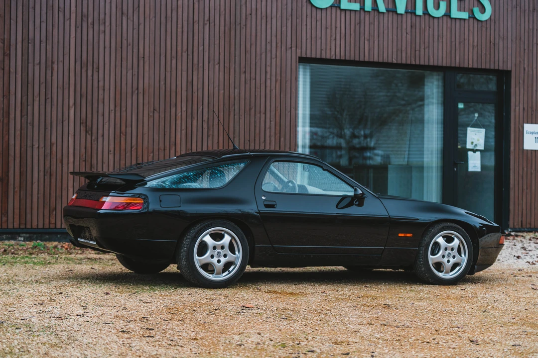 1993 Porsche 928 GTS - Image 18 of 31