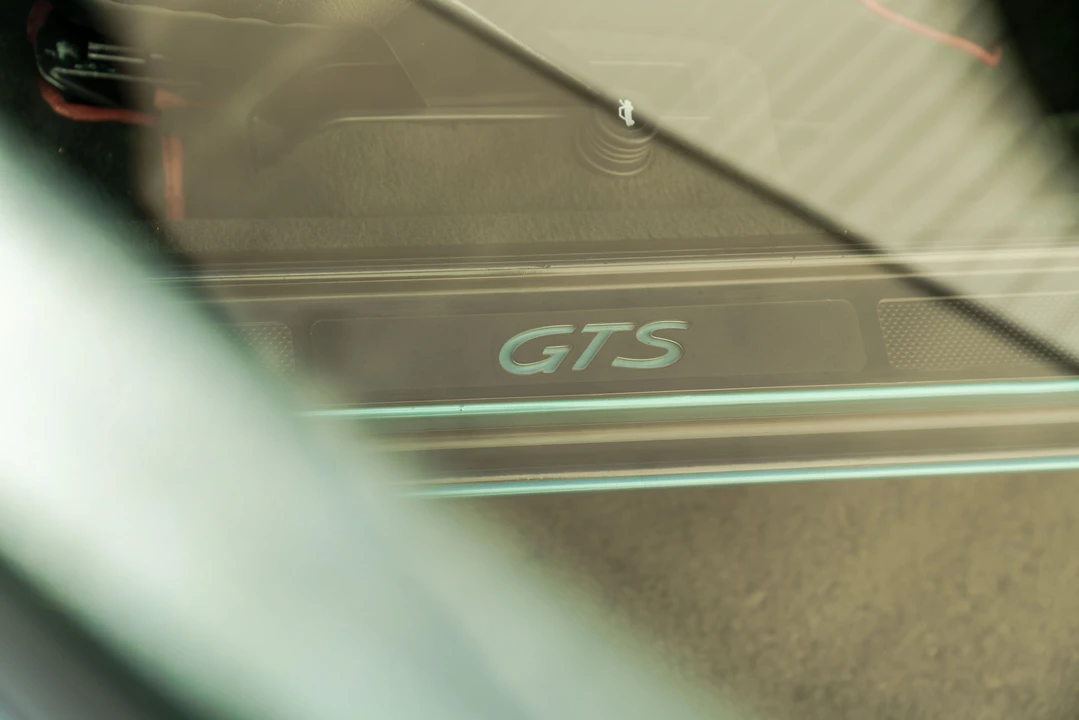 1993 Porsche 928 GTS - Image 27 of 31