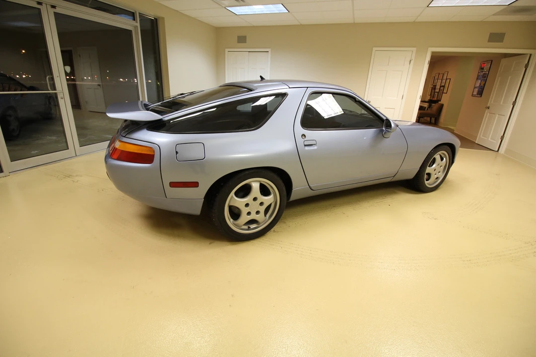 1993 Porsche 928 GTS - Image 10 of 31
