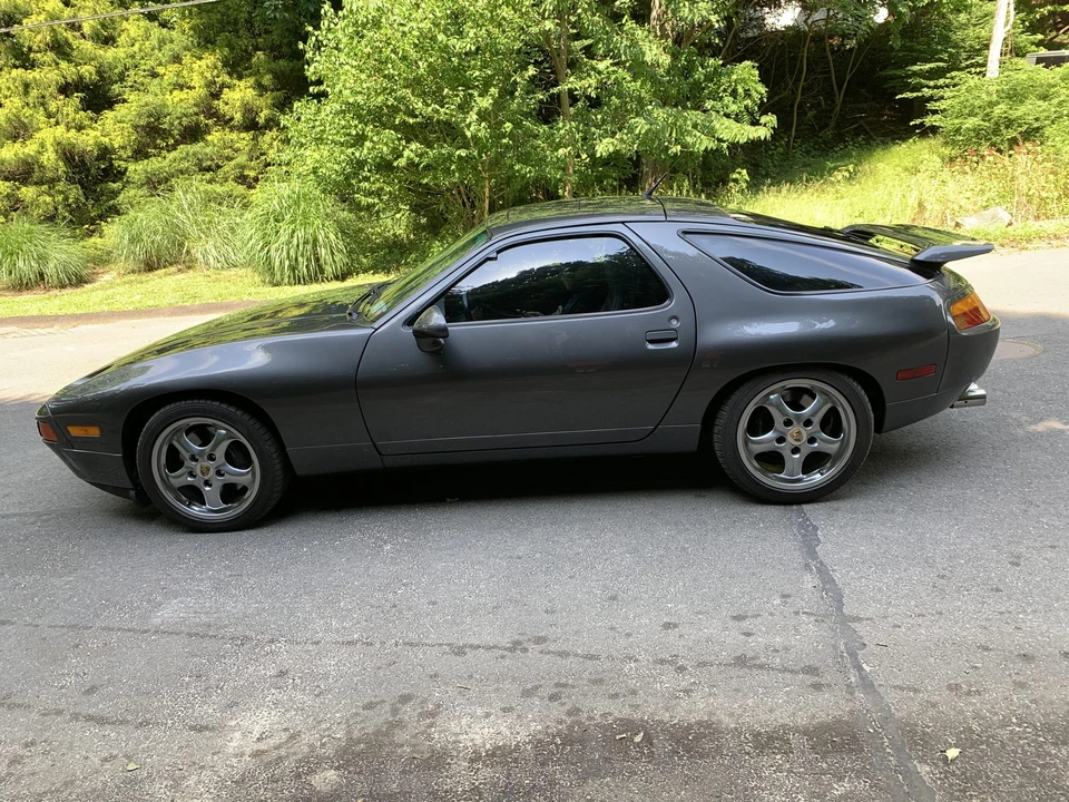 1993 Porsche 928 GTS - Image 16 of 31
