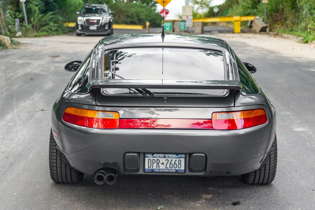 1993 Porsche 928 GTS - Image 5 of 31