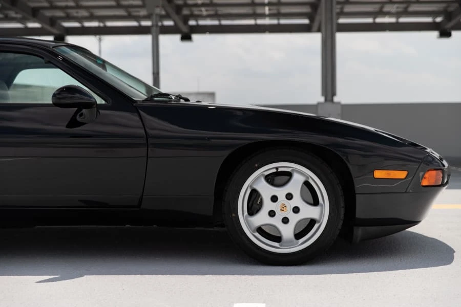 1993 Porsche 928 GTS - Image 18 of 31