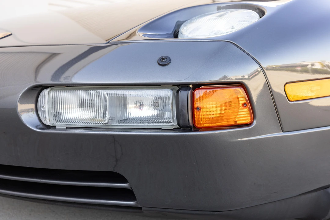 1993 Porsche 928 GTS - Image 25 of 31