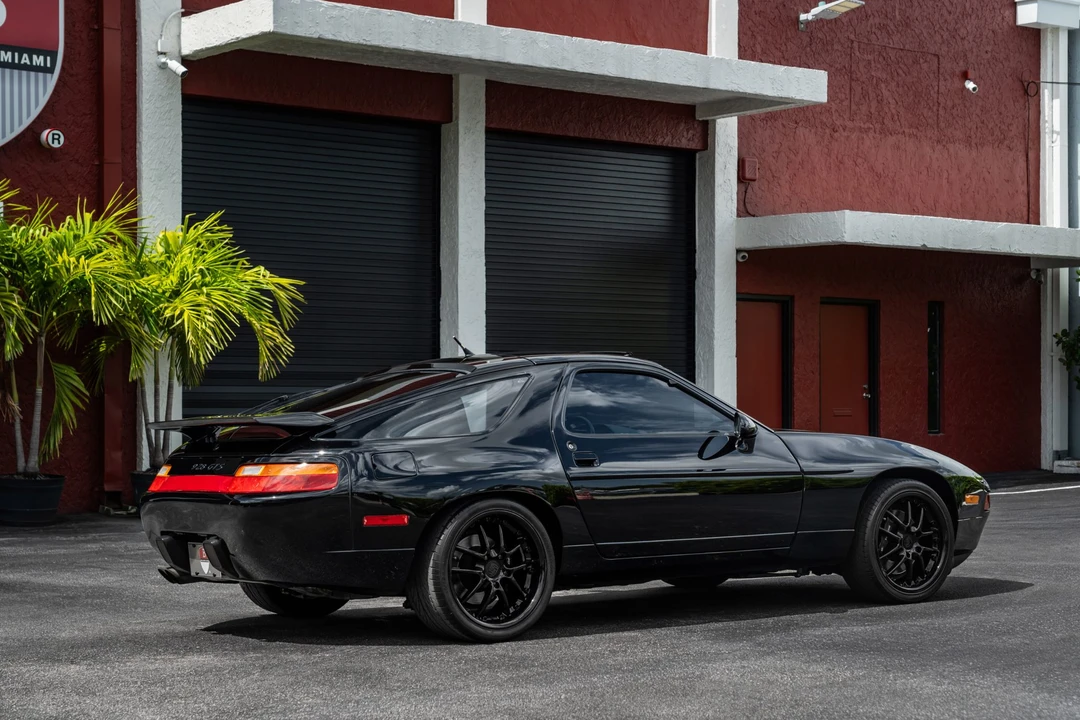 1993 Porsche 928 GTS - Image 13 of 31