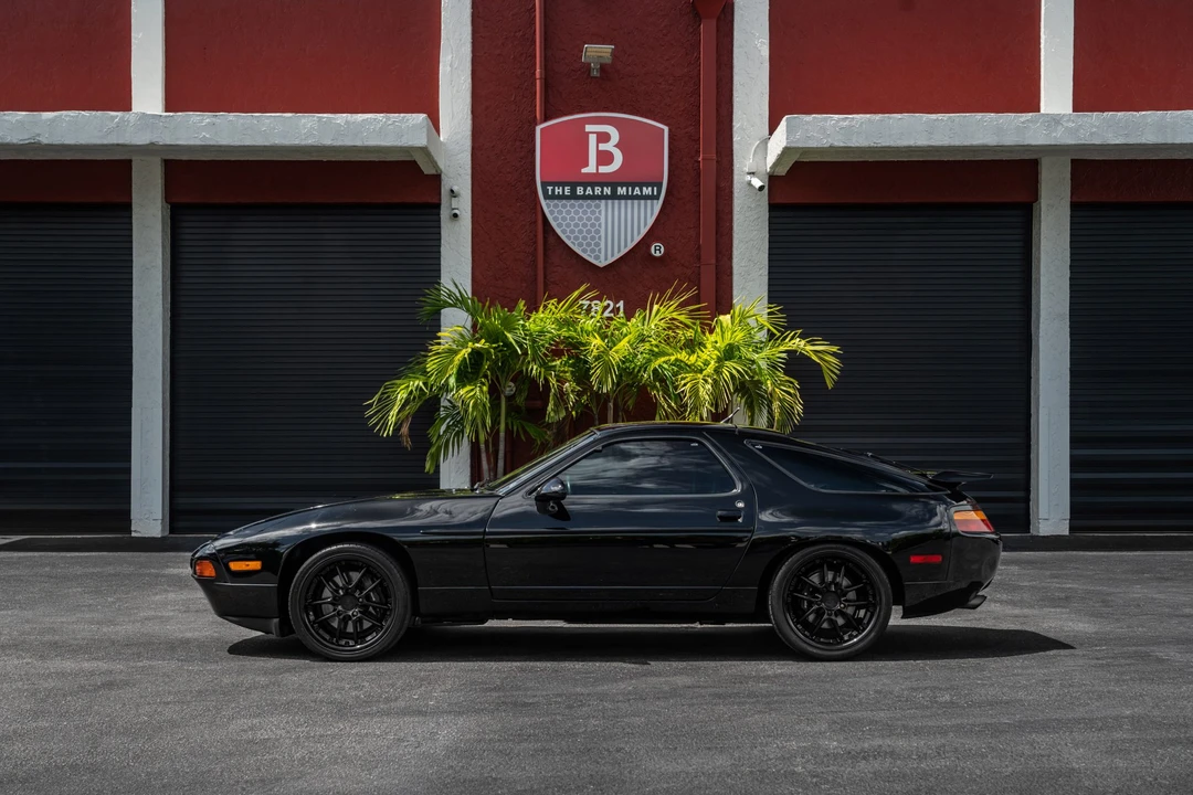 1993 Porsche 928 GTS - Image 6 of 31