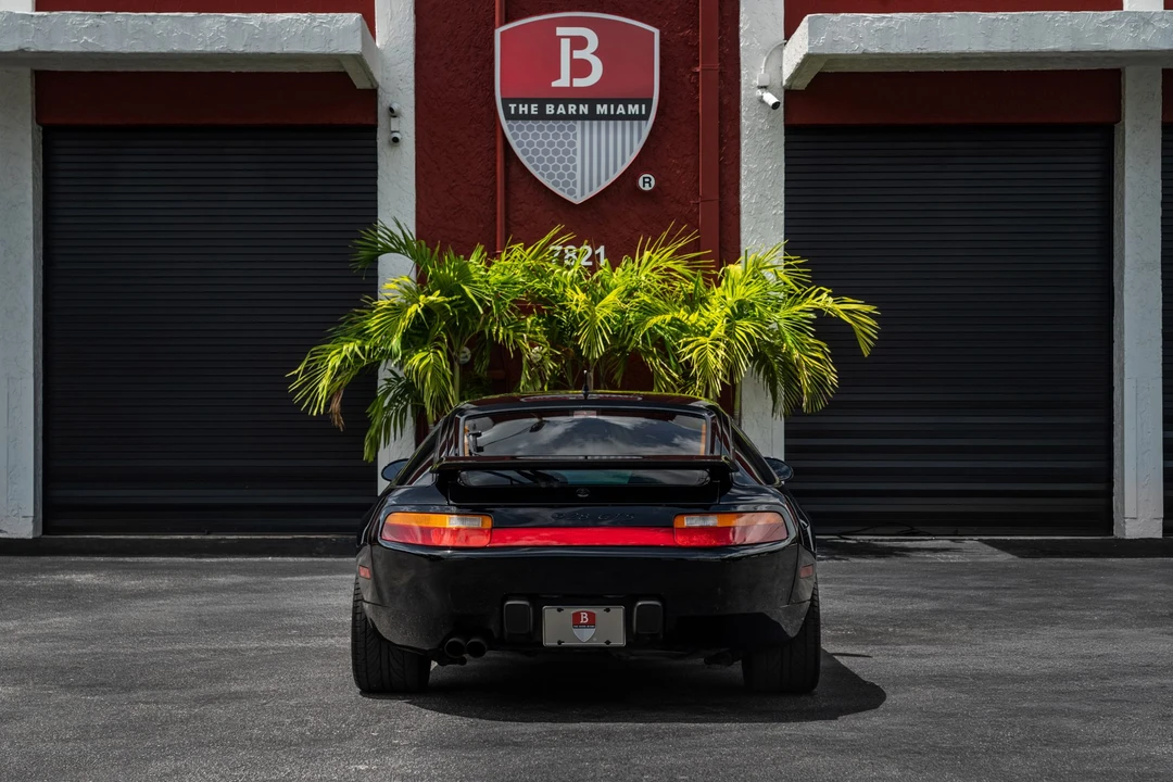 1993 Porsche 928 GTS - Image 8 of 31