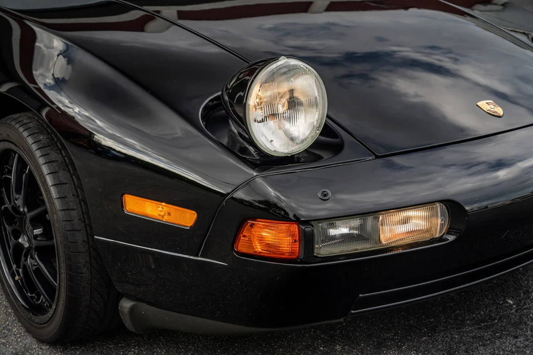 1993 Porsche 928 GTS - Image 28 of 31