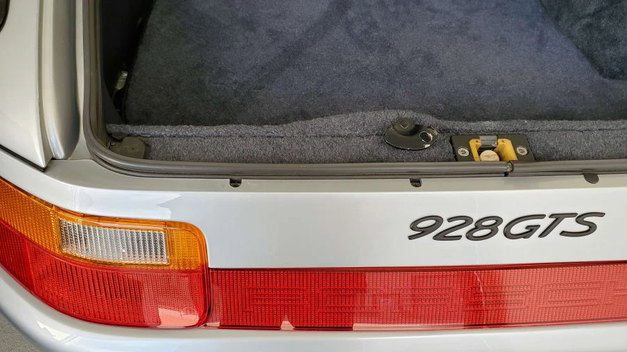 1993 Porsche 928 GTS - Image 14 of 20