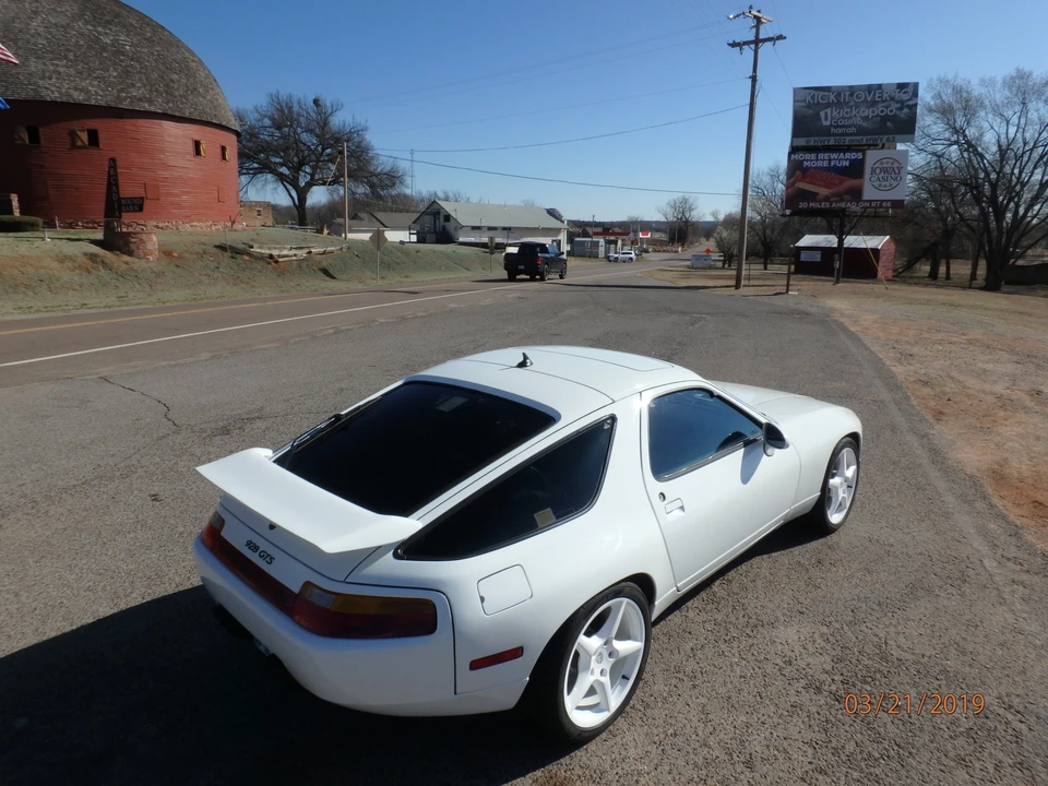 1993 Porsche 928 GTS - Image 13 of 31