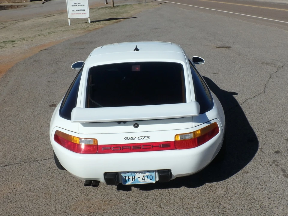 1993 Porsche 928 GTS - Image 9 of 31