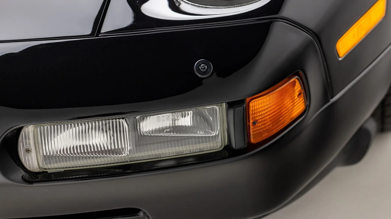 1993 Porsche 928 GTS - Image 24 of 31