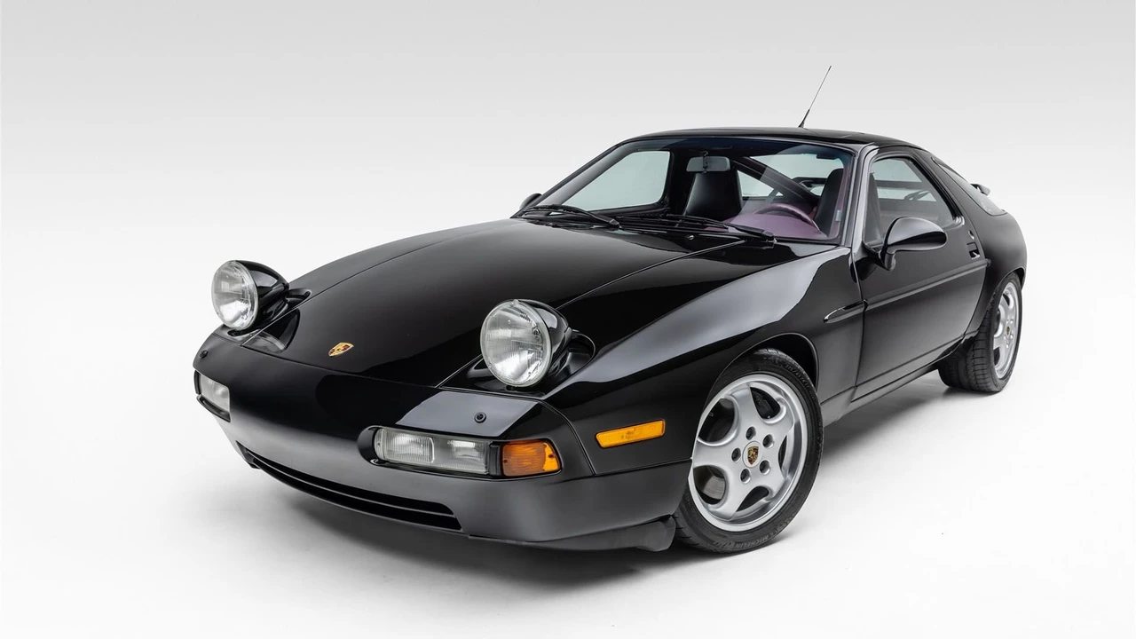 1993 Porsche 928 GTS - Image 8 of 31