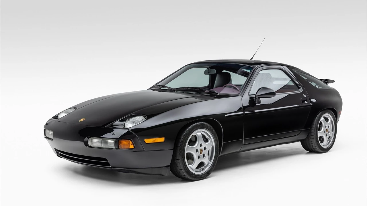 1993 Porsche 928 GTS - Image 11 of 31