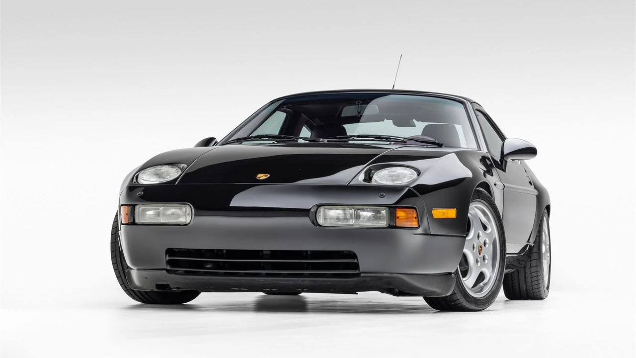 1993 Porsche 928 GTS - Image 16 of 31