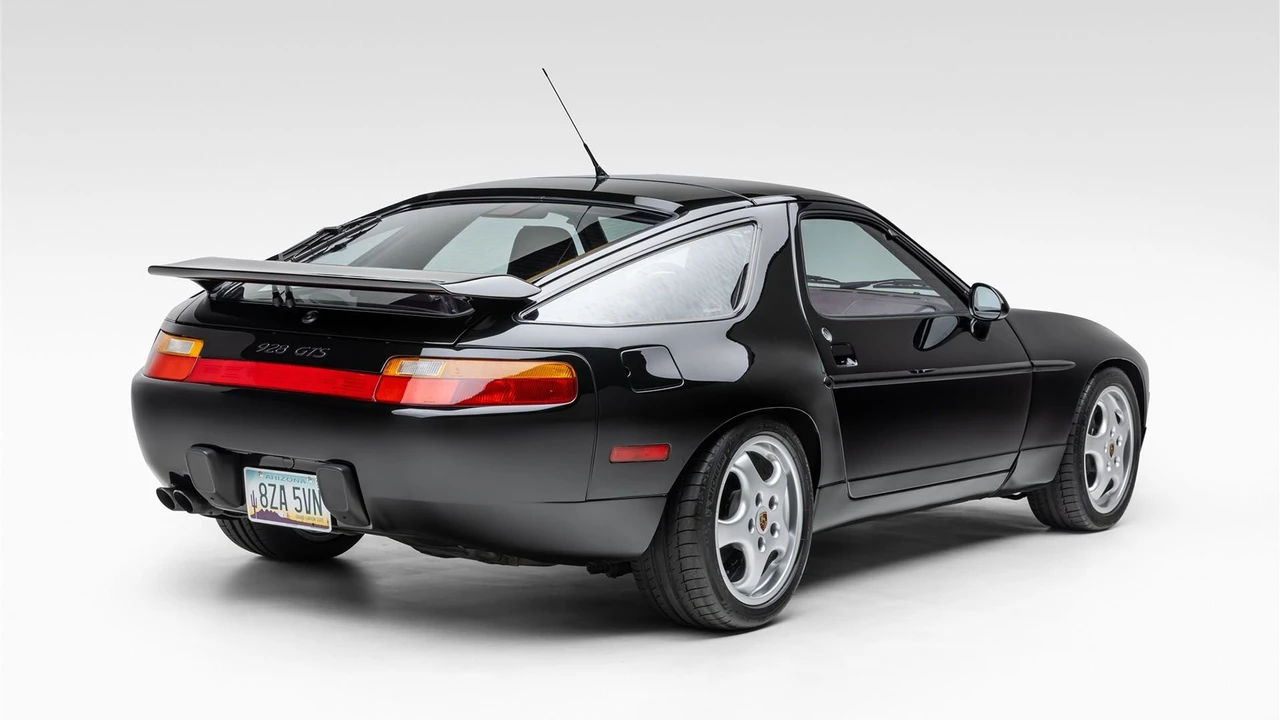 1993 Porsche 928 GTS - Image 12 of 31
