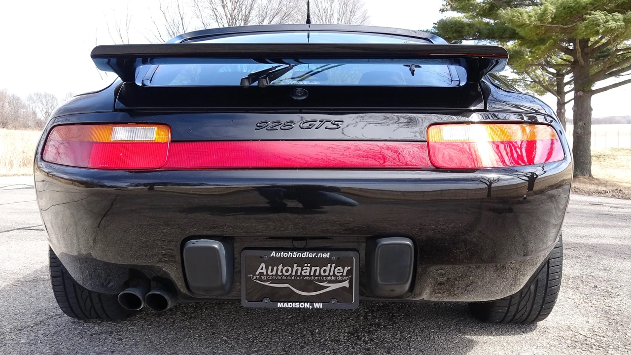 1993 Porsche 928 GTS - Image 28 of 31