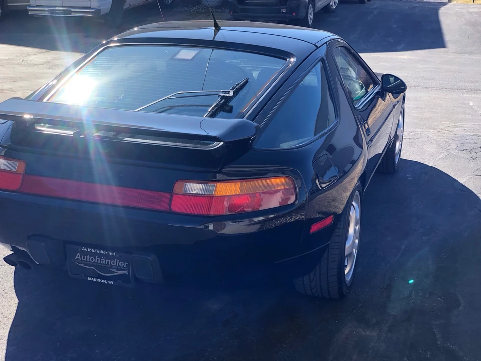 1993 Porsche 928 GTS - Image 12 of 31