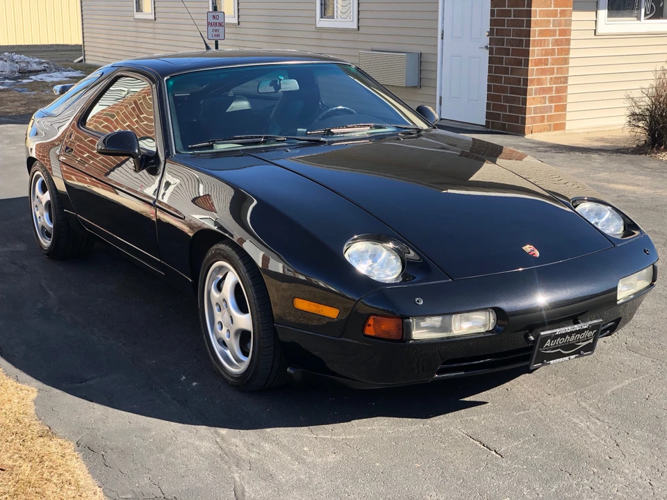 1993 Porsche 928 GTS - Image 9 of 31